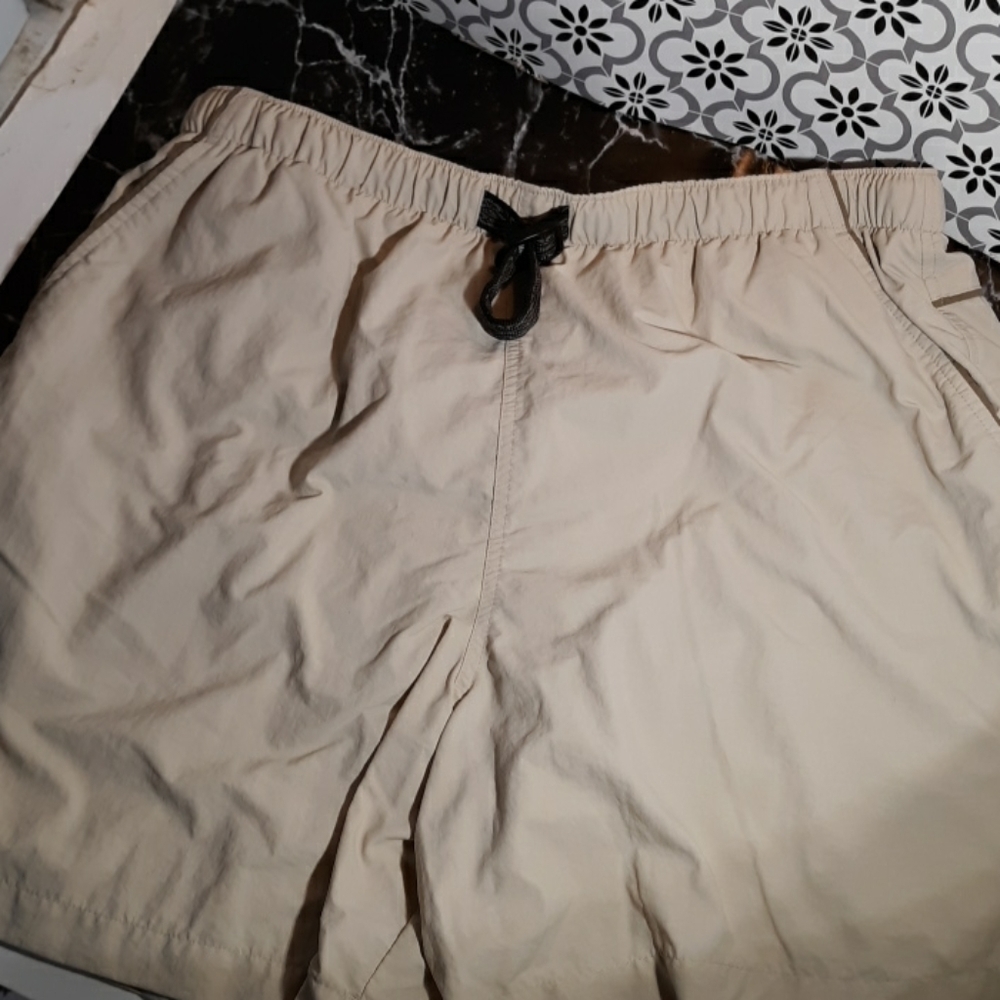 Columbia swim suit trunks large